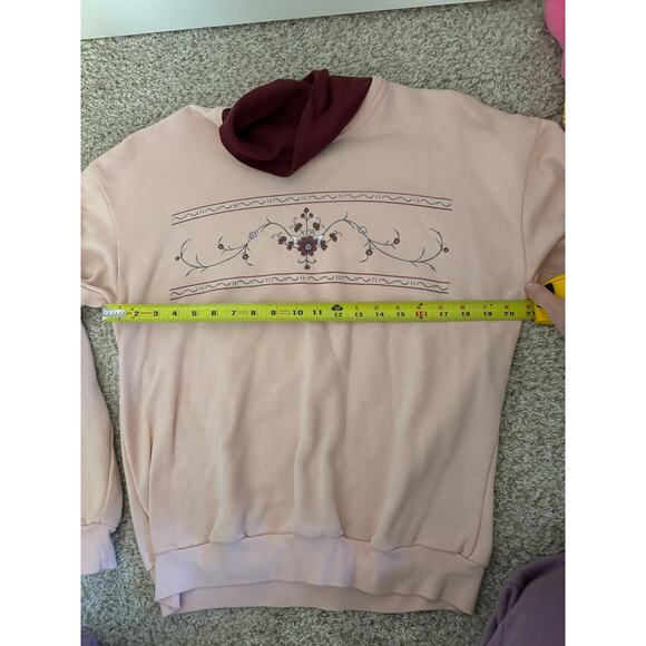 Vintage Baby Pink Floral Crewneck Sweater with Turtleneck Medium - Picture 4 of 6